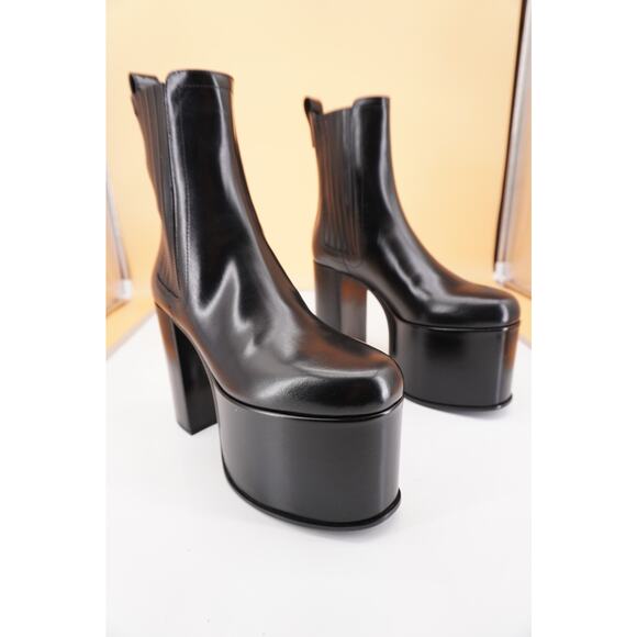Valentino Club Beatle Roman Stud Black Leather Platform boot SZ 39 ankle $1690 - Picture 4 of 12
